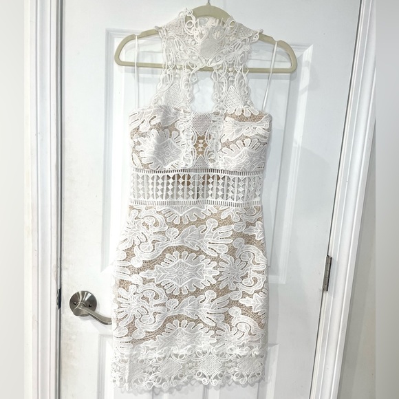 Dresses & Skirts - Lace white dress with embroidery!